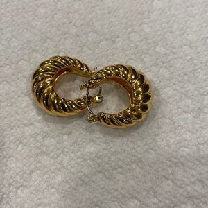 Talbot’s gold earrings